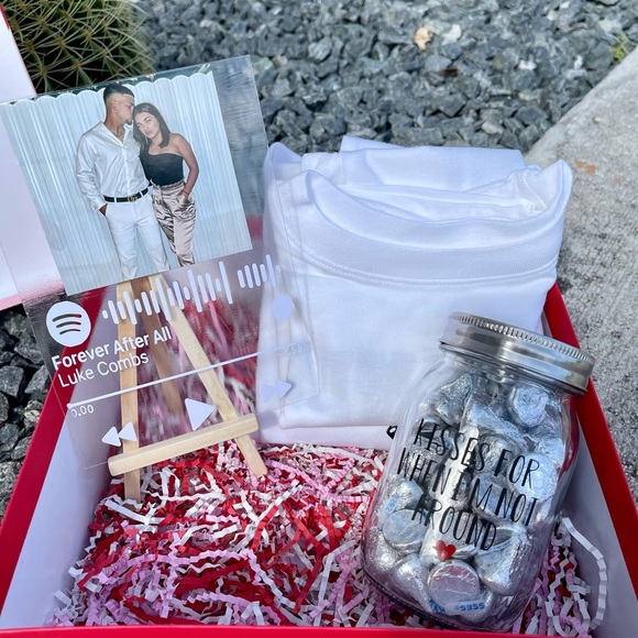 Couples gift box